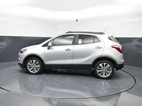 Used 2017 Buick Encore Preferred FWD image 4