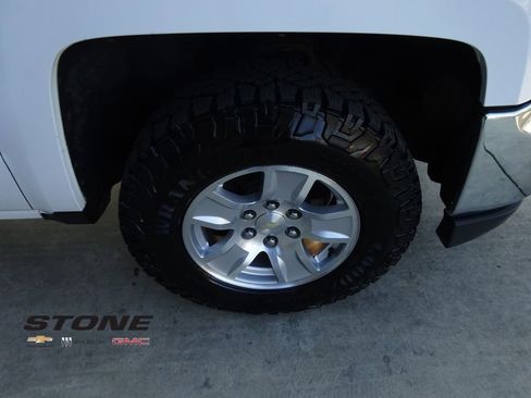 Used 2018 Chevrolet Silverado 1500 LT w/ All Star Edition image 11