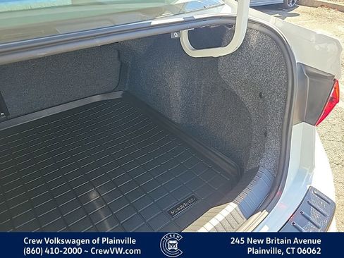 Certified 2023 Volkswagen Jetta GLI Autobahn image 51