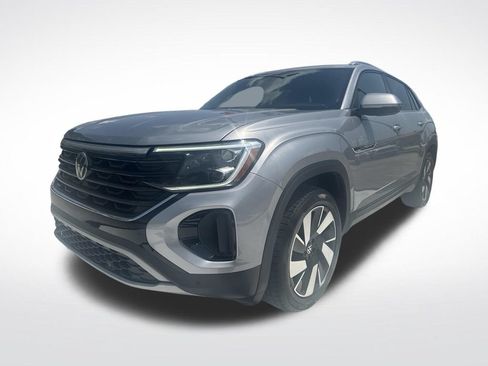 Used 2025 Volkswagen Atlas Cross Sport SE FWD image 5