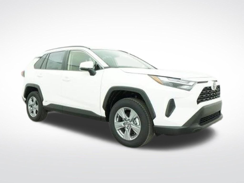 Used 2025 Toyota RAV4 XLE w/ Convenience Package AWD/4WD image 33