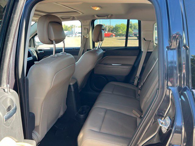 Used 2015 Jeep Compass High Altitude AWD/4WD image 26
