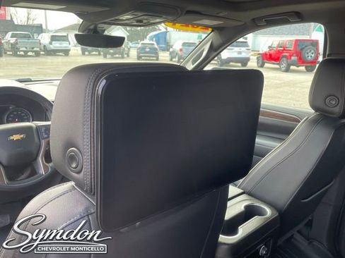 Used 2021 Chevrolet Tahoe High Country AWD/4WD image 16