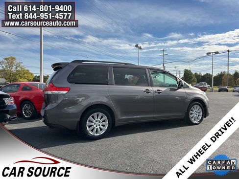 Used 2011 Toyota Sienna LE image 5