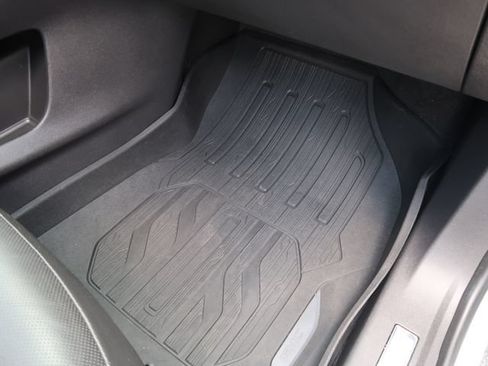 Used 2020 GMC Terrain Denali w/ LPO, Floor Liner Package FWD image 40