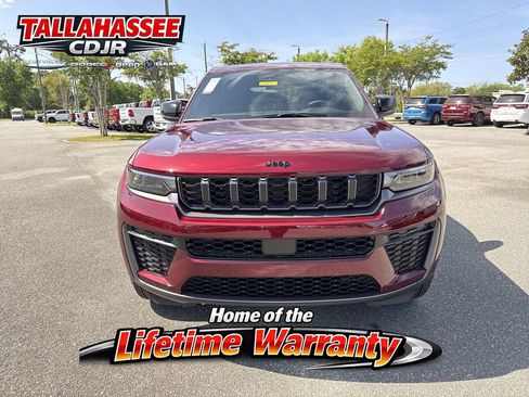 New 2026 Jeep Grand Cherokee Altitude RWD image 8