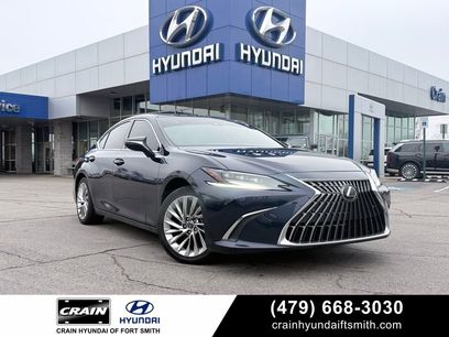 Used 2023 Lexus ES 300h w/ Accessory Package (Z2)