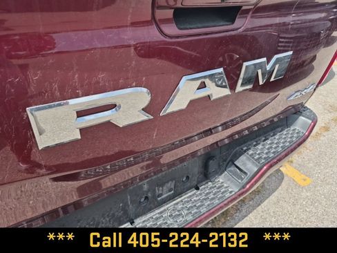 Used 2025 RAM 1500 Laramie w/ Laramie Southwest Edition AWD/4WD image 15