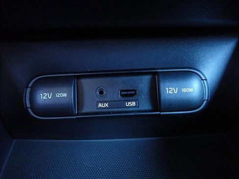 Used 2015 Kia Soul + w/ Audio Package image 16