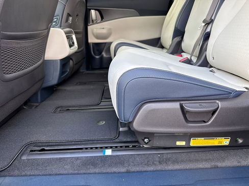 New 2026 Kia Carnival SX Prestige FWD image 22