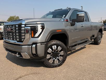 Used 2025 GMC Sierra 3500 Denali w/ Denali Reserve Package