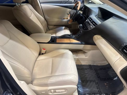 Used 2015 Lexus RX 450h FWD image 39