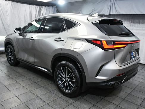 Used 2024 Lexus NX 250 FWD image 4