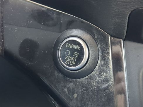 Used 2018 Ford Escape Titanium w/ Ford Safe & Smart Package AWD/4WD image 20