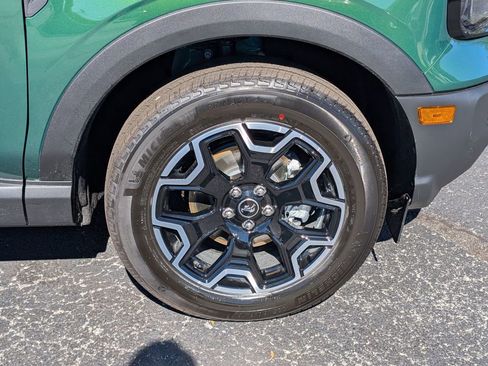 New 2025 Ford Bronco Sport Outer Banks image 18