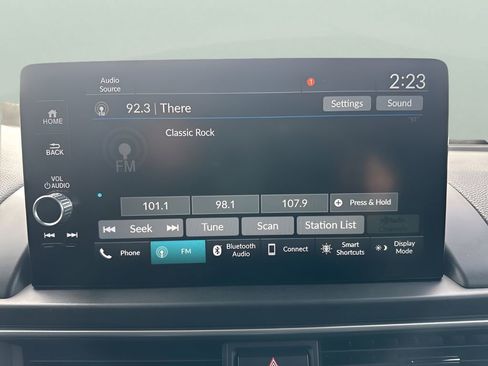 Used 2024 Honda Pilot EX-L image 19