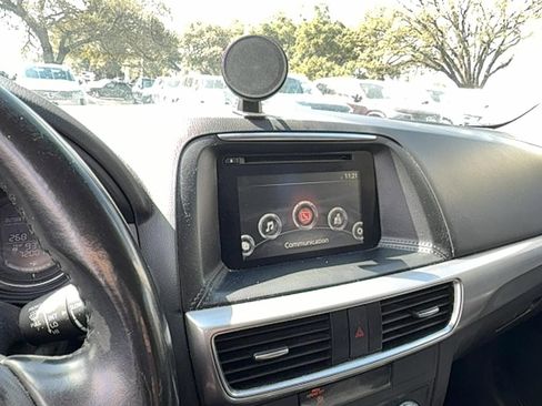 Used 2016 MAZDA CX-5 Touring image 11