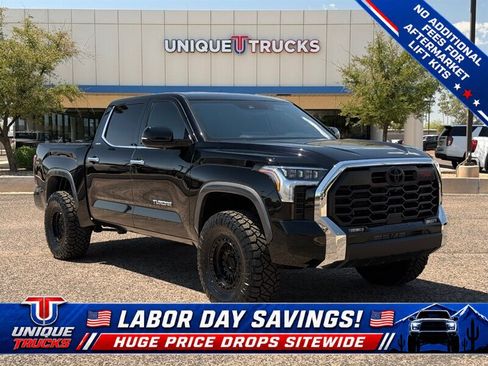 Used 2025 Toyota Tundra Limited AWD/4WD image 4