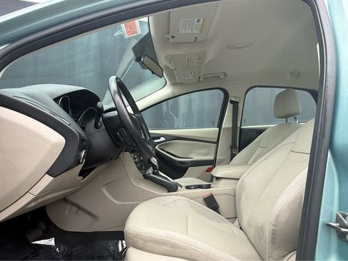 Used 2012 Ford Focus SEL image 11