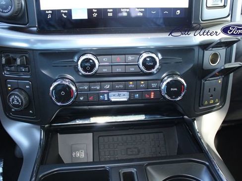 New 2025 Ford F150 Lariat w/ Equipment Group 502A High image 12