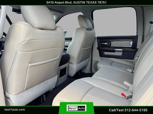 Used 2018 RAM 1500 Laramie w/ Convenience Group AWD/4WD image 28