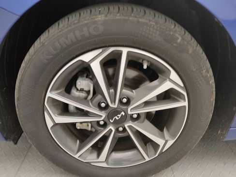 Used 2024 Kia Forte LXS w/ LXS Technology Package image 31