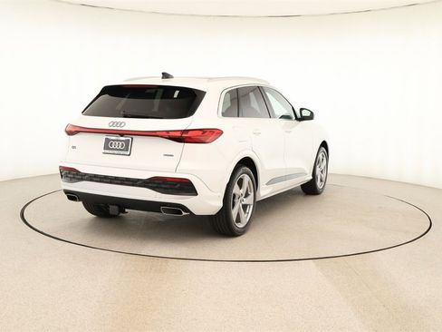 New 2025 Audi Q5 Prestige image 6