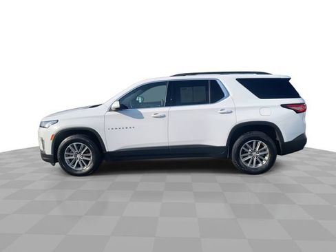 Certified 2023 Chevrolet Traverse LT FWD image 5