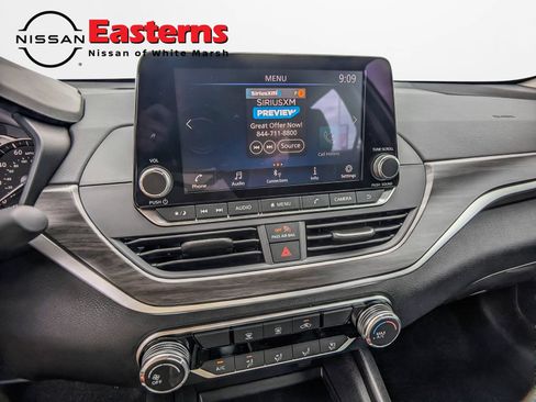 New 2026 Nissan Altima 2.5 SV FWD image 13