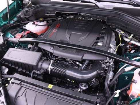 New 2025 Alfa Romeo Stelvio Sprint image 16