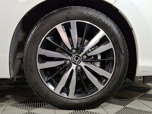 Used 2020 Honda Fit EX image 11