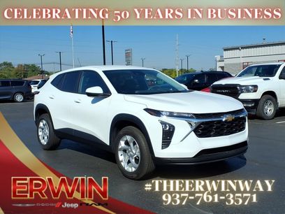 Used 2024 Chevrolet Trax LS w/ LS Convenience Package