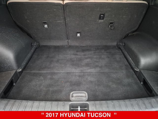 Used 2017 Hyundai Tucson Sport AWD/4WD image 32