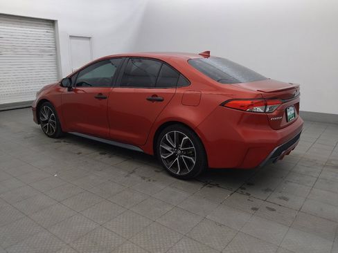 Used 2020 Toyota Corolla SE FWD image 3