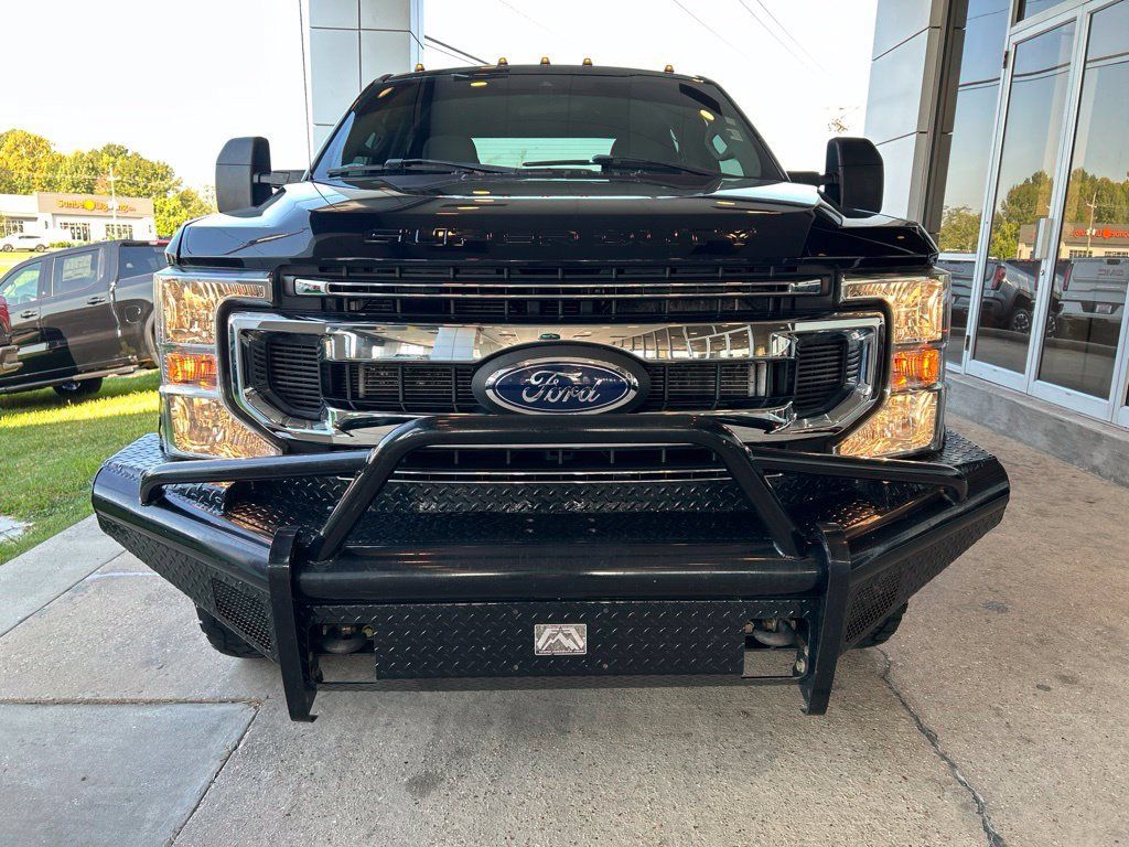 Used 2021 Ford F250 XL w/ STX Appearance Package AWD/4WD image 3