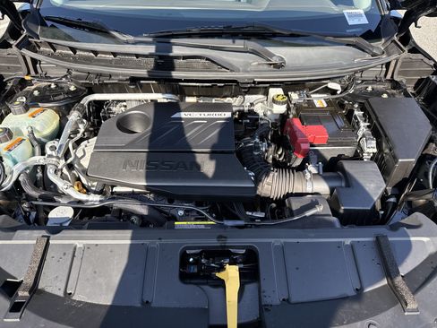Used 2023 Nissan Rogue SV AWD/4WD image 34