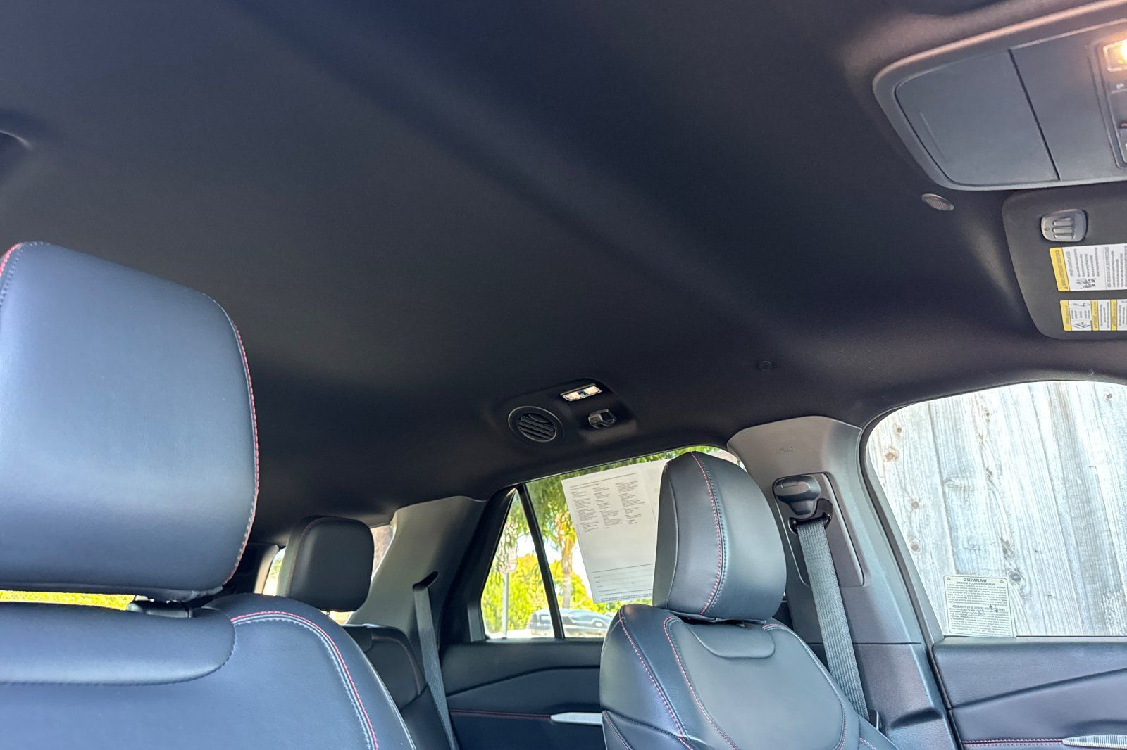 Certified 2025 Ford Explorer ST-Line AWD/4WD image 8