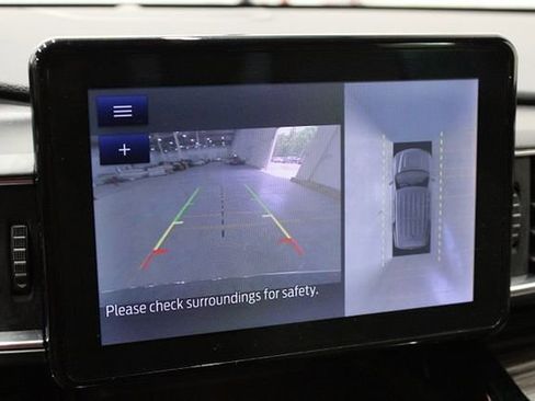 Used 2021 Ford Explorer Limited image 10