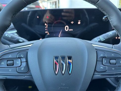 New 2026 Buick Envista Preferred w/ Convenience I Package image 25