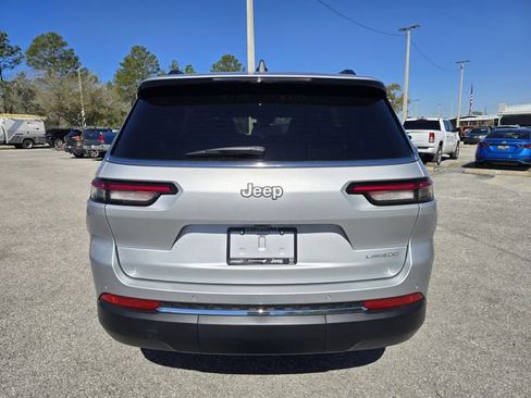 New 2026 Jeep Grand Cherokee L Laredo image 5