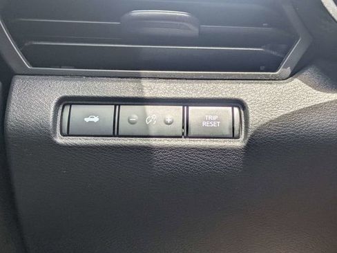 Used 2021 Nissan Altima 2.5 SR w/ SR Premium Package FWD image 22