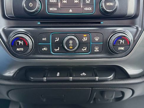 Used 2017 Chevrolet Silverado 1500 LT w/ All Star Edition image 28