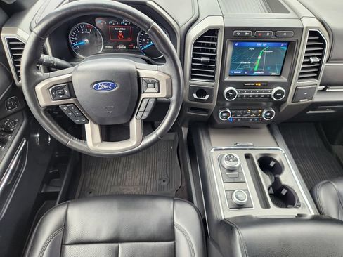 Used 2021 Ford Expedition XLT AWD/4WD image 25