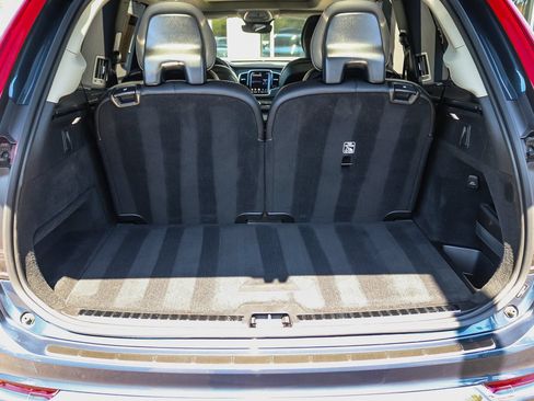 Used 2023 Volvo XC90 T8 Ultimate w/ Protection Package Premier AWD/4WD image 31