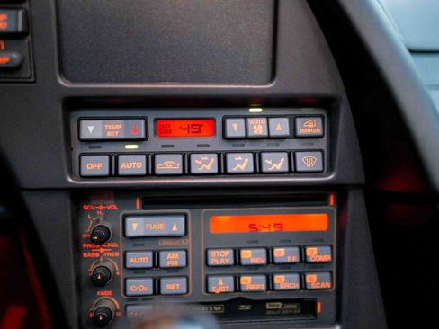 Used 1990 Chevrolet Corvette Convertible image 57