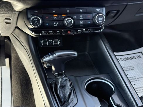 Used 2022 Dodge Durango GT AWD/4WD image 43