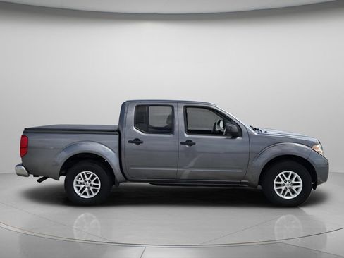 Used 2021 Nissan Frontier SV w/ SV Utility Package RWD image 3