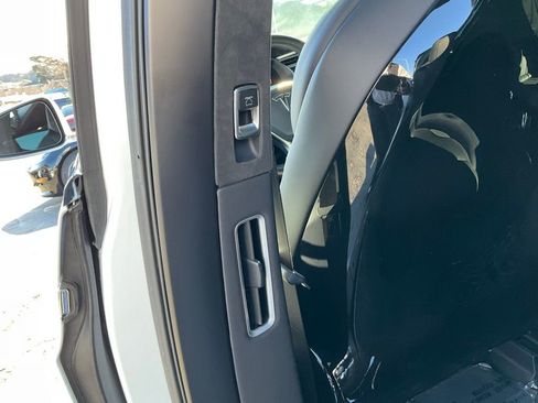 Used 2016 Tesla Model X 90D image 33