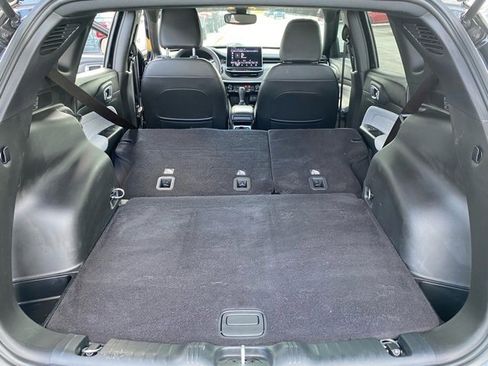 Used 2024 Jeep Compass Latitude image 27