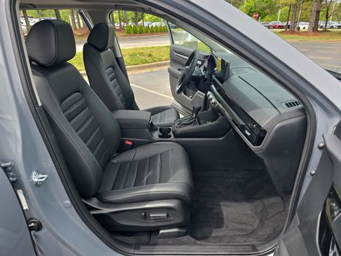 Used 2023 Honda CR-V EX-L image 10